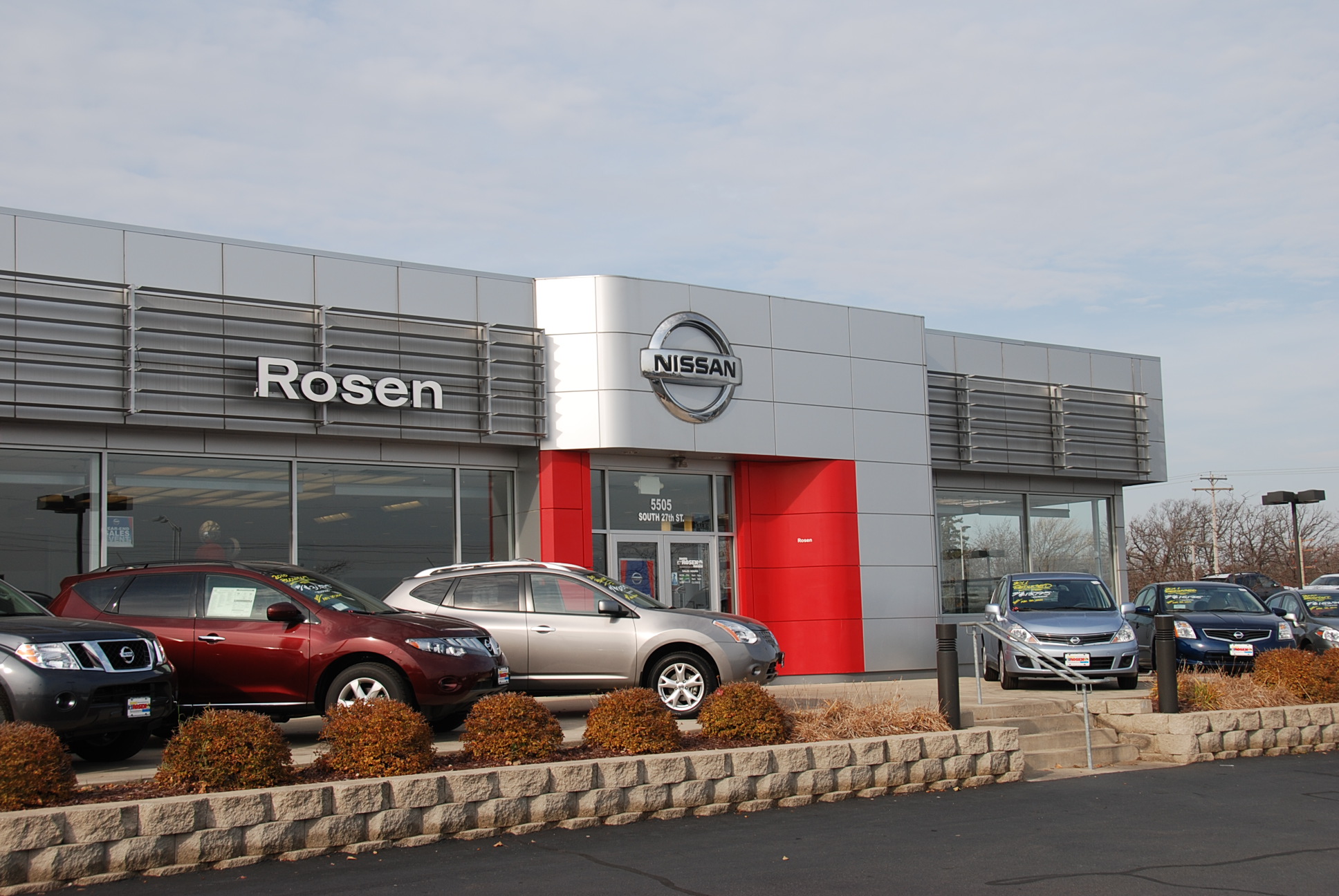 Rosen Nissan Milwaukee